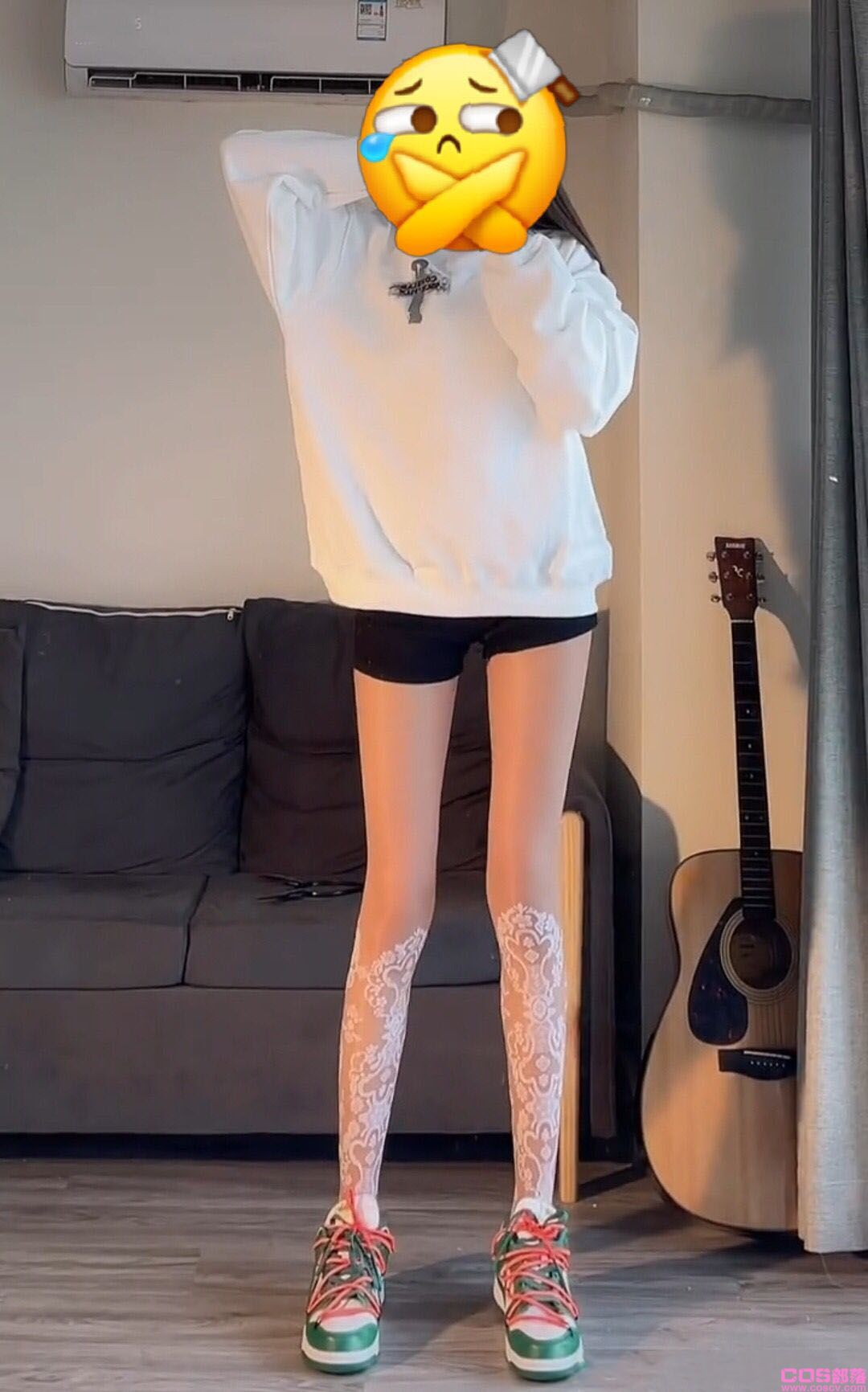 新款卫衣女圆领长袖加绒宽松打底衫(图1)