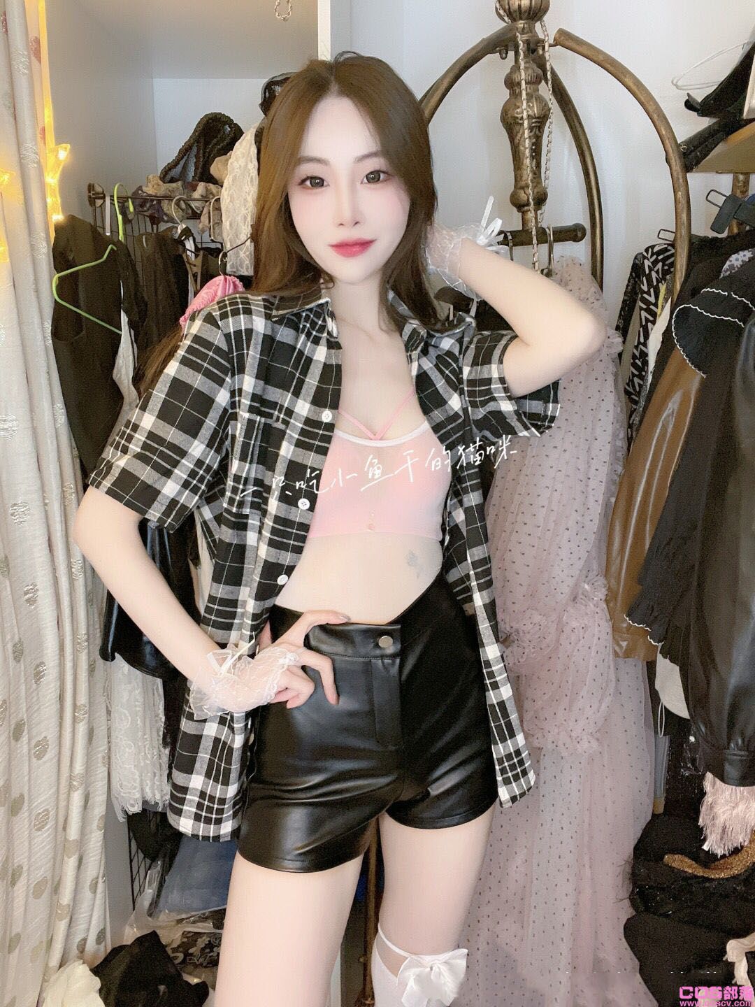 皮短裤百搭又洋气(图2)