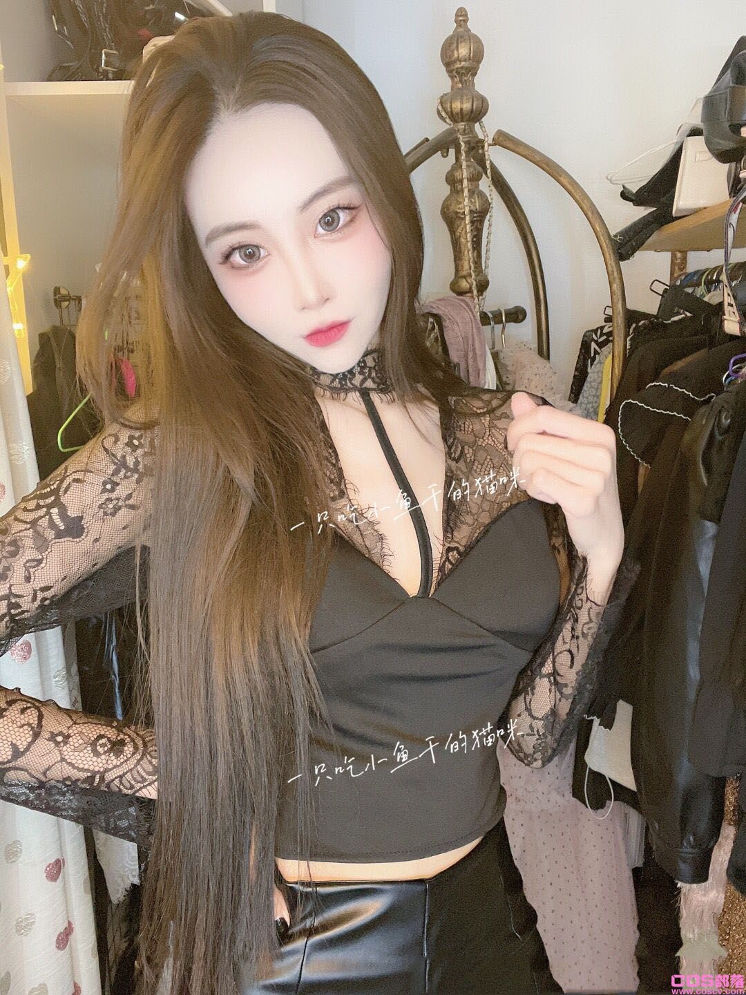 蕾丝小衫 面料柔软舒适(图3)