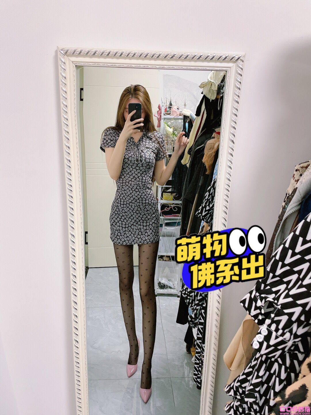 连衣裙 裙子面料柔软(图1)