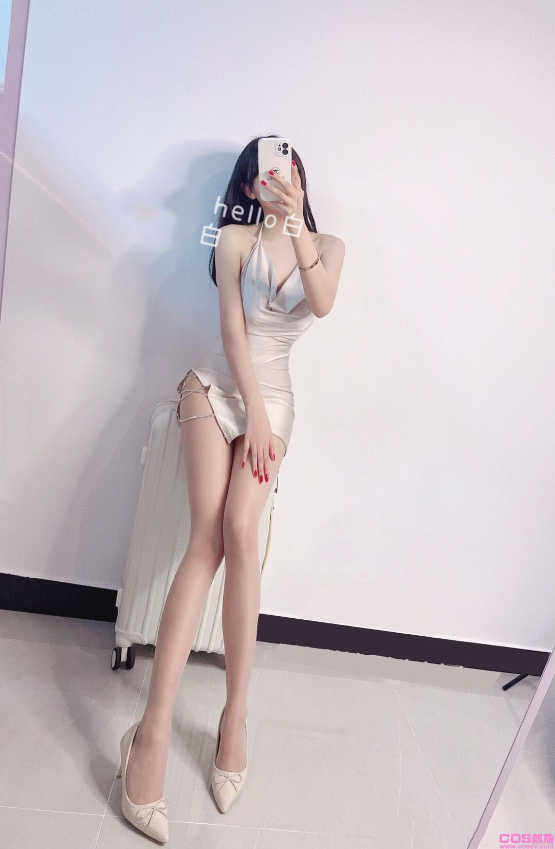 气质女人网红连衣裙(图3)