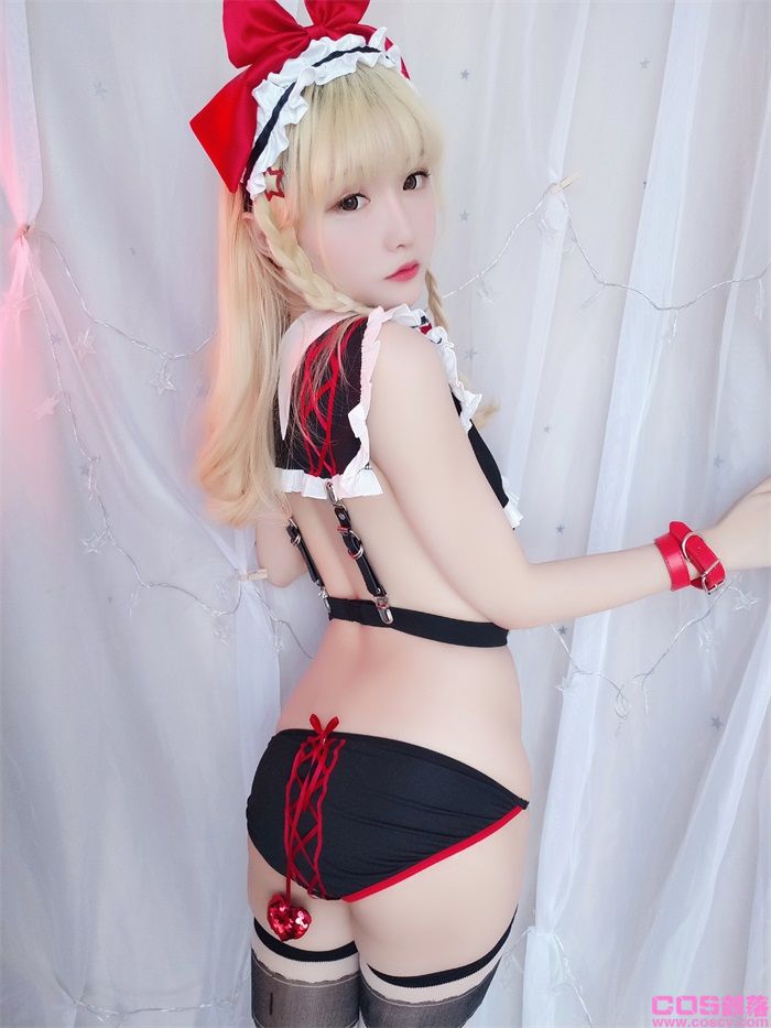 微博红人@星之迟迟 VOL.12 朋克人形包【61P/114MB】(图3)