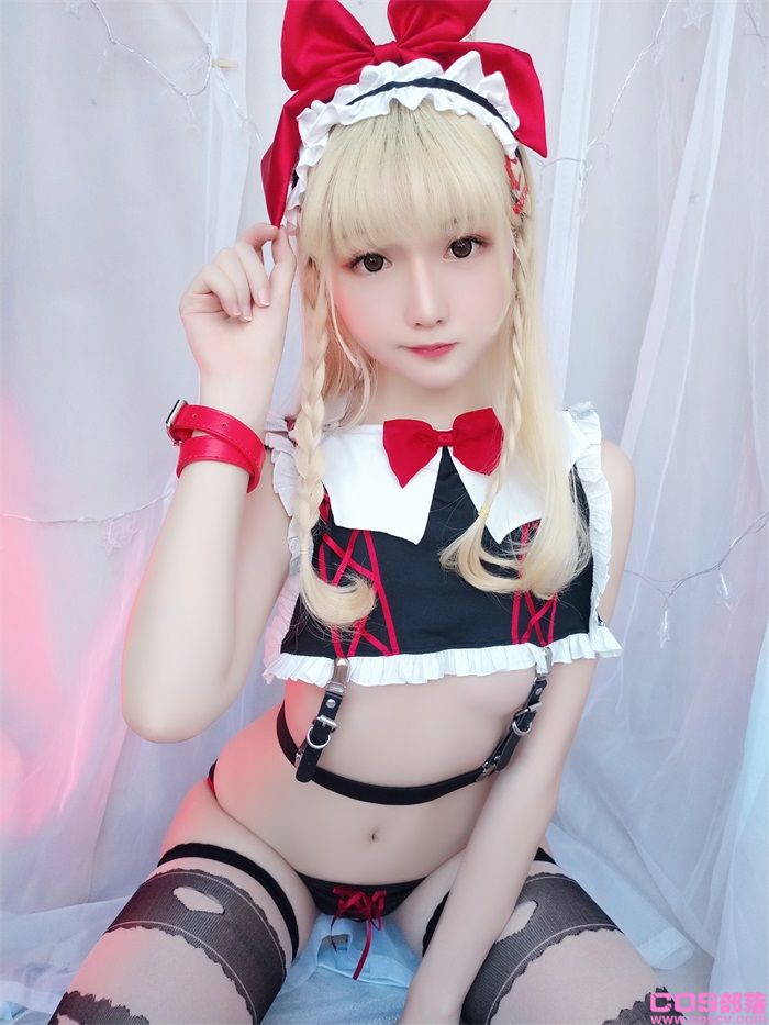 微博红人@星之迟迟 VOL.12 朋克人形包【61P/114MB】(图2)