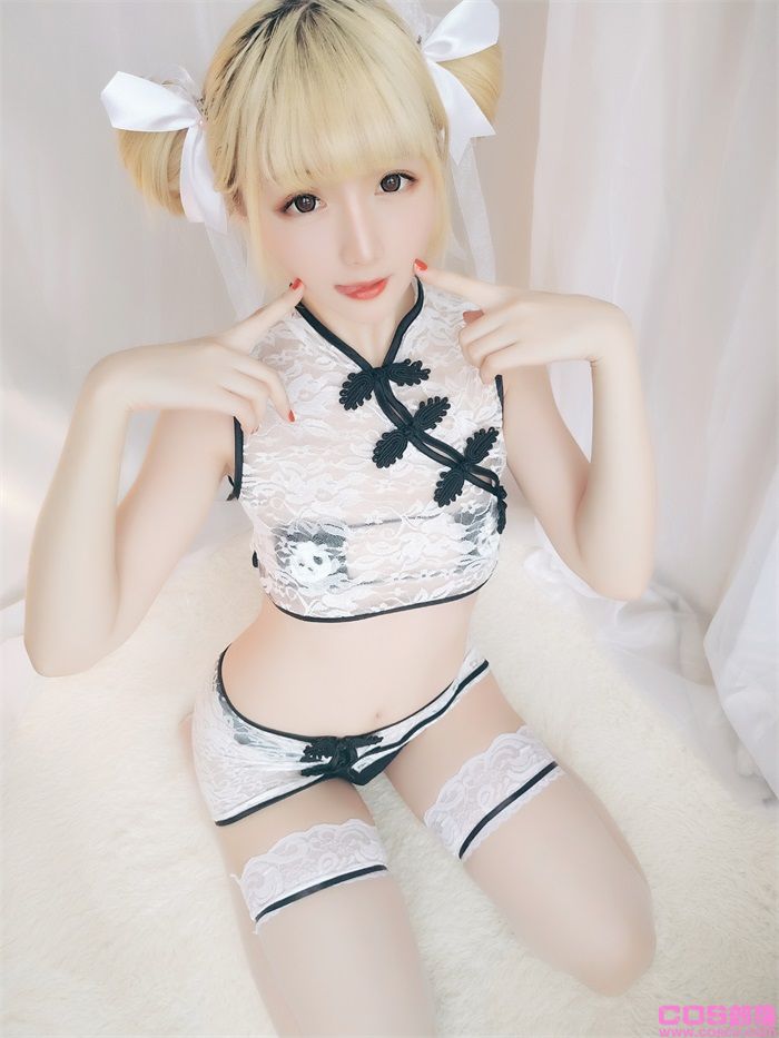 微博红人@星之迟迟 VOL.16 熊猫旗袍【60P/96MB】(图1)