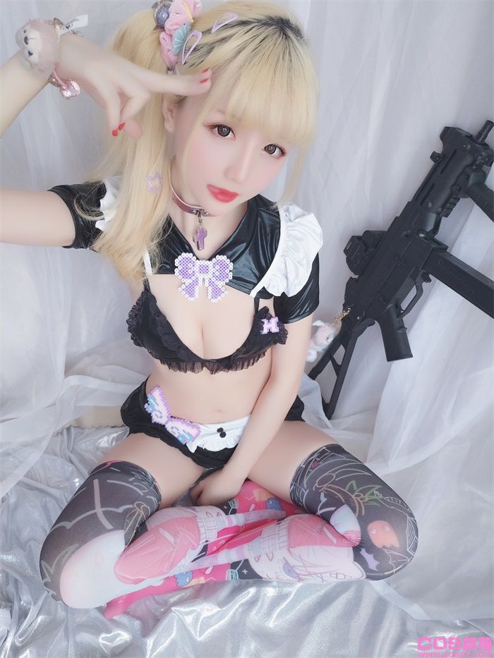 微博红人@星之迟迟 VOL.18 战斗妹抖【62P/113MB】(图2)