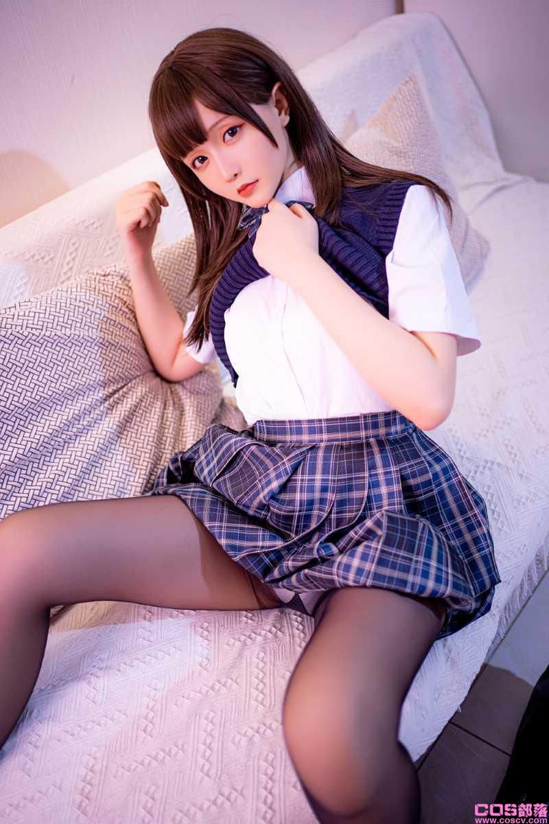 微博红人@星之迟迟 纯爱之槛【80P/329MB】(图3)