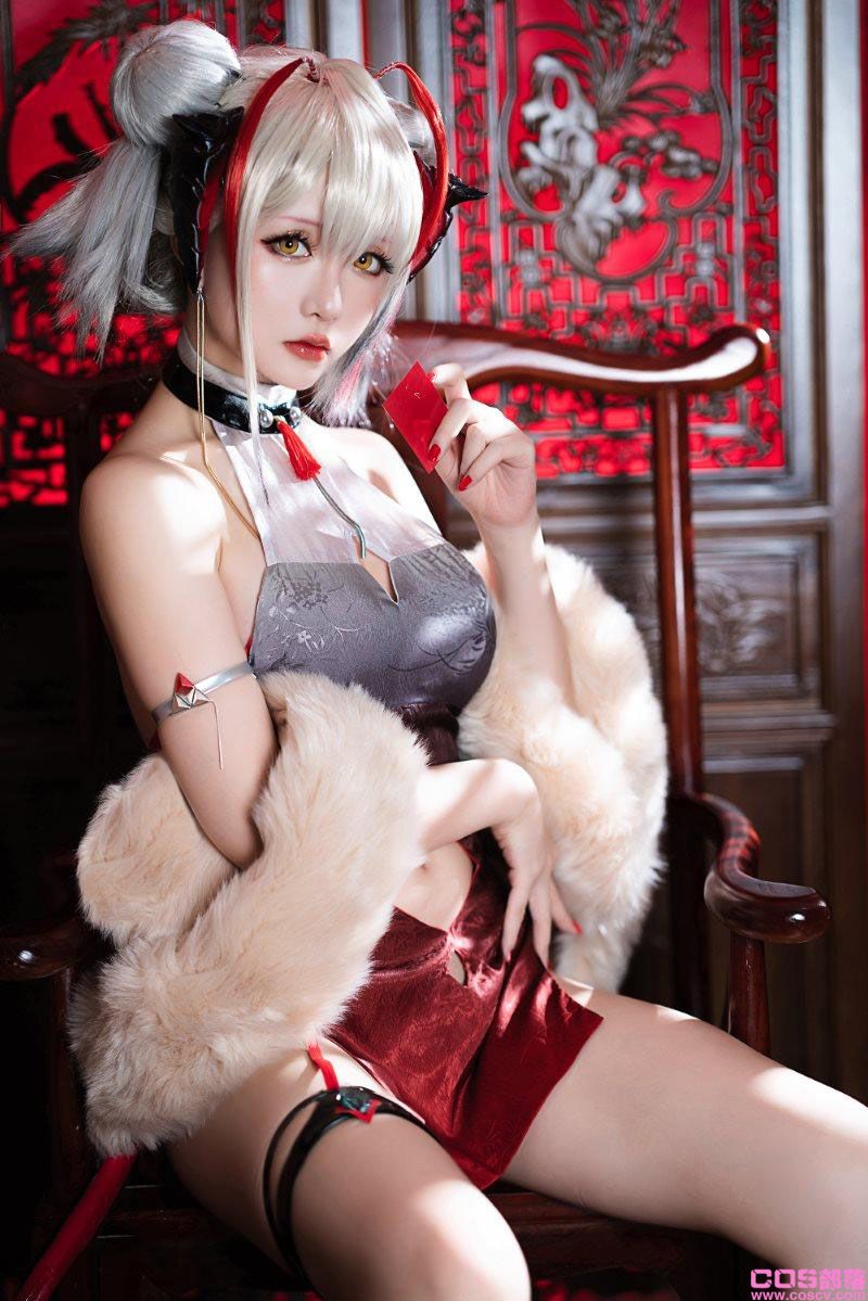 微博红人@星之迟迟@W 同人旗袍【33P/124MB】(图3)