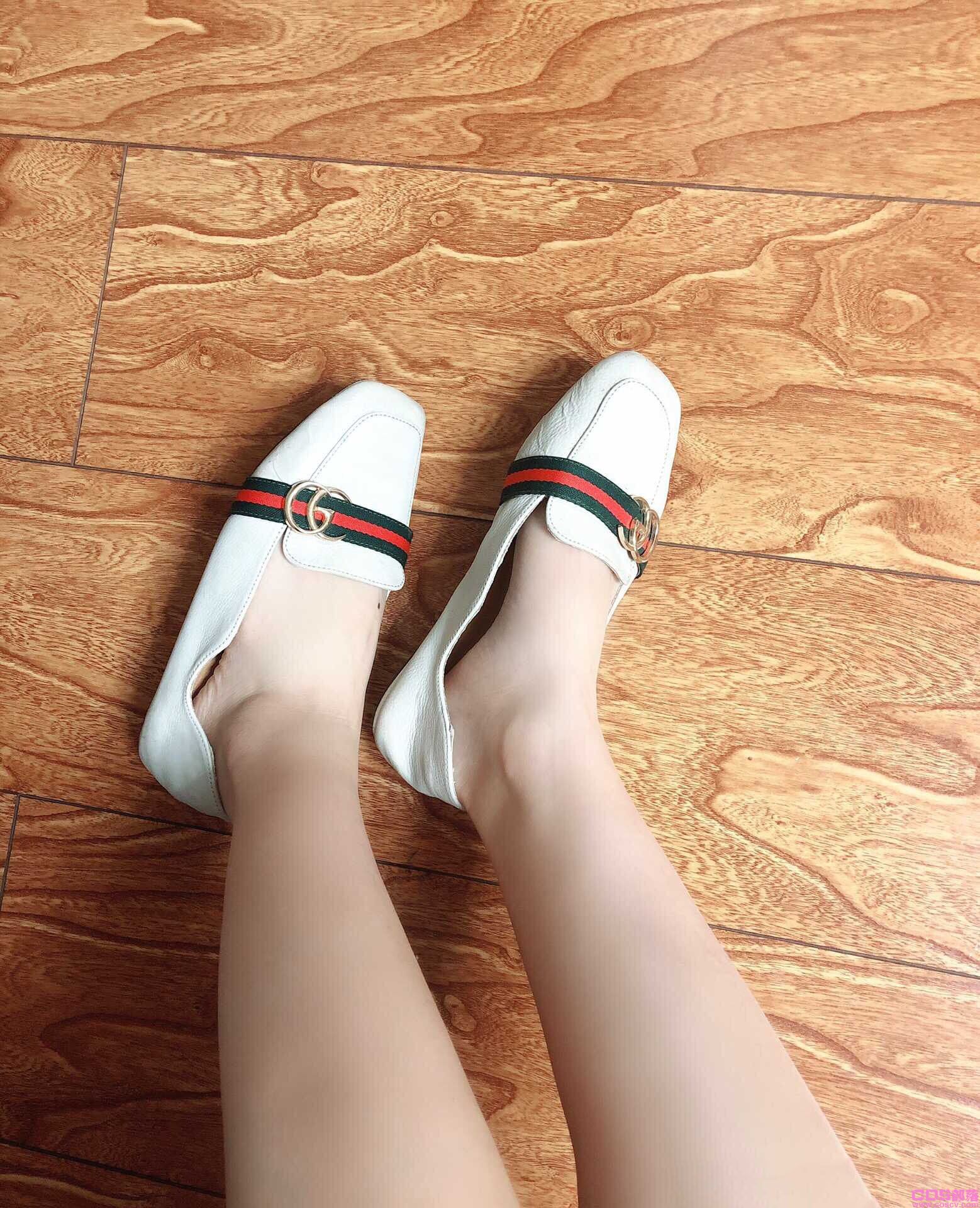 红白相间高跟鞋(图4)