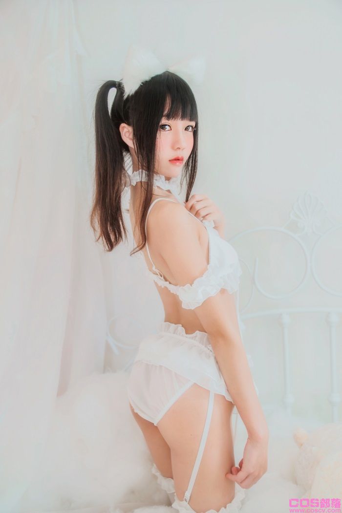 罗利风COS 桜桃喵 - 白猫COS【32P/234MB】(图2)
