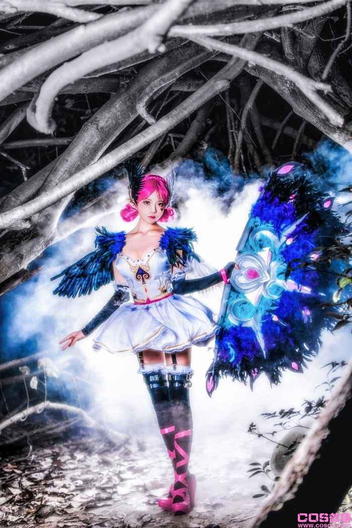 罗利风COS 桜桃喵 - 小乔天鹅之梦【12P/278MB】(图3)