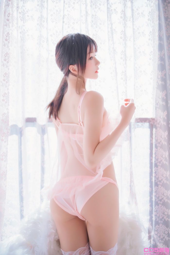 人气Coser@桜桃喵 初恋02【39P/568MB】(图2)