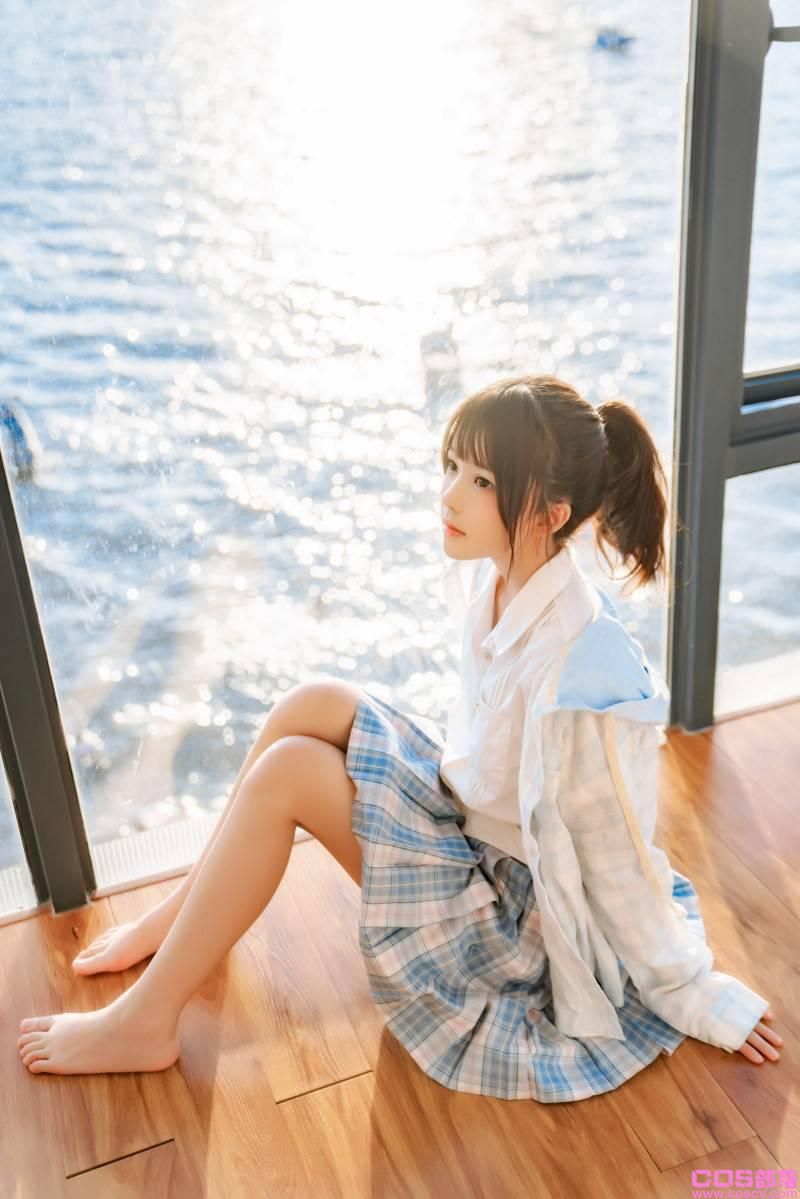 人气Coser@桜桃喵 感光【30P/564MB】(图2)