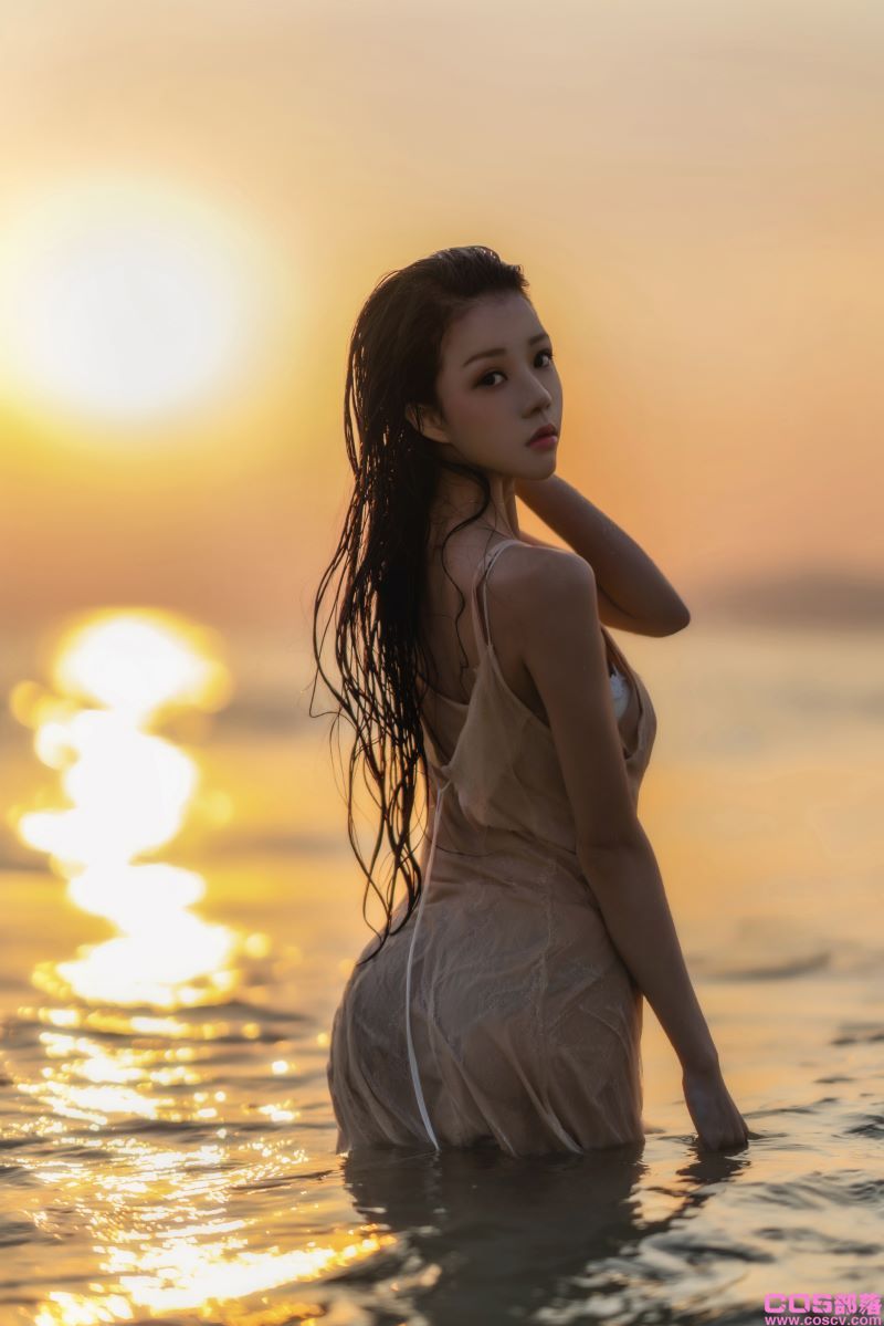 人气Coser@桜桃喵 潮汐【33P/390MB】(图3)