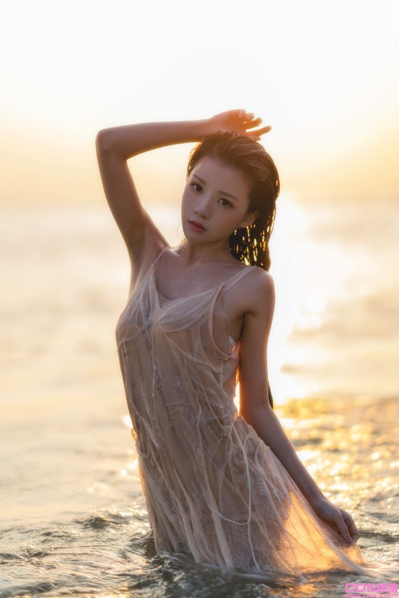 人气Coser@桜桃喵 潮汐【33P/390MB】(图2)