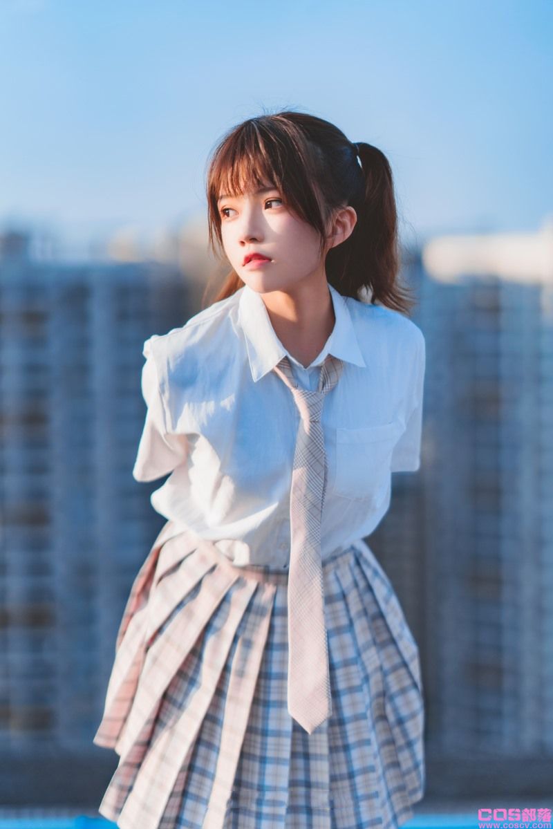 人气Coser@桜桃喵 橘子汽水【15P/252MB】(图1)