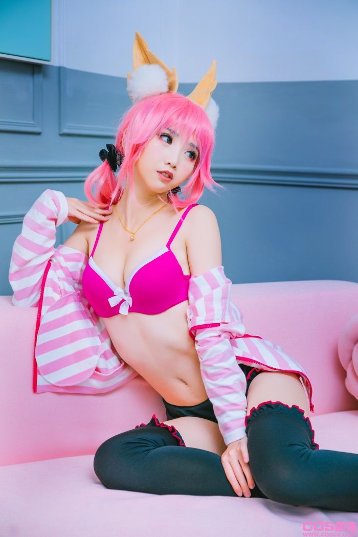 人气动漫Coser@面饼仙儿 - 玉藻前日常【16P/236MB】(图3)