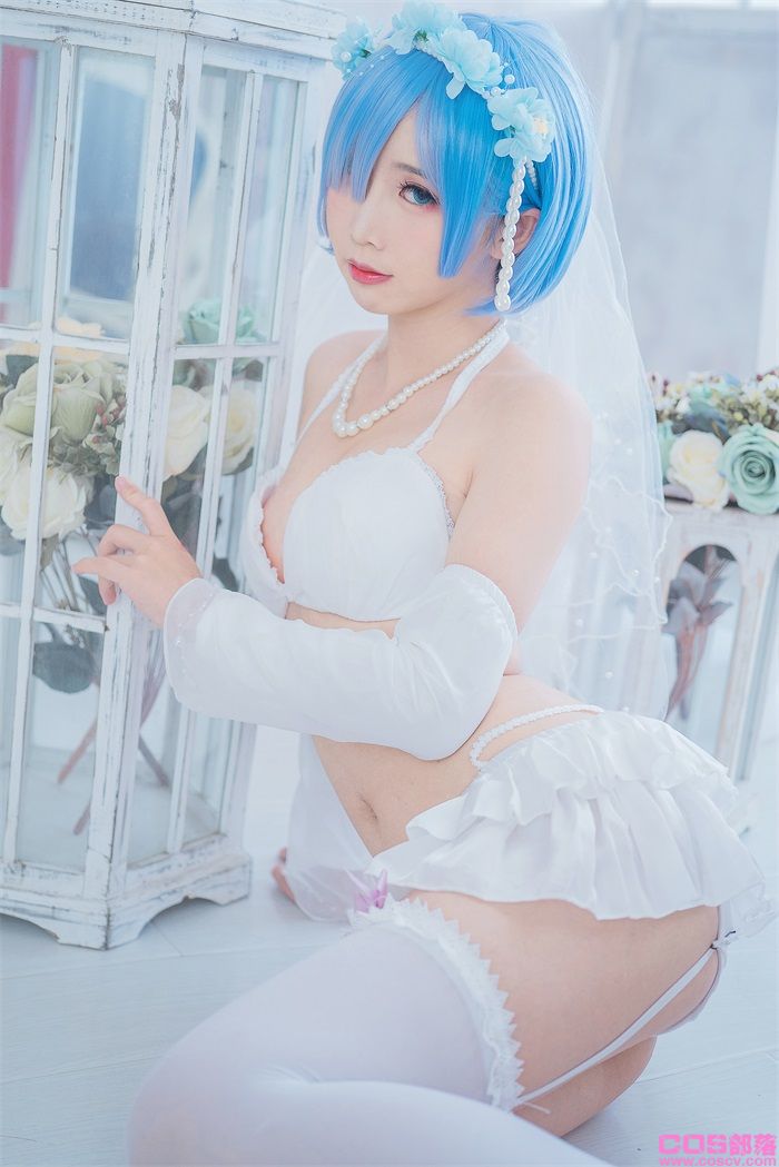 人气动漫Coser@面饼仙儿 - 花嫁蕾姆【28P/186MB】(图2)