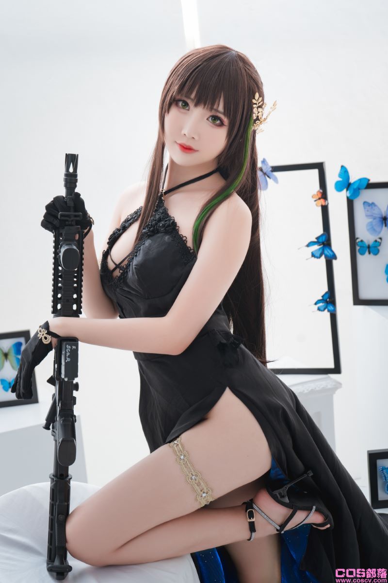 人气动漫Coser@面饼仙儿 M4A1【21P/155MB】(图3)