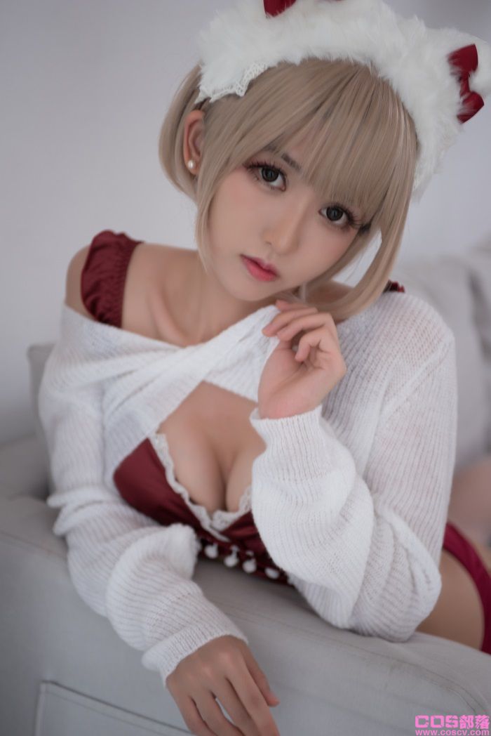 网紅Coser@鳗鱼霏儿 - 兽耳 圣诞白网袜【18P/184MB】(图3)