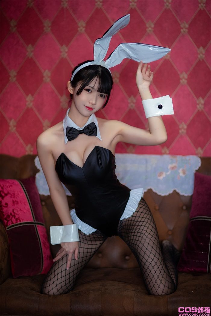 人气动漫Coser@鳗鱼霏儿 - 加藤惠 兔女郎【25P/291MB】(图1)