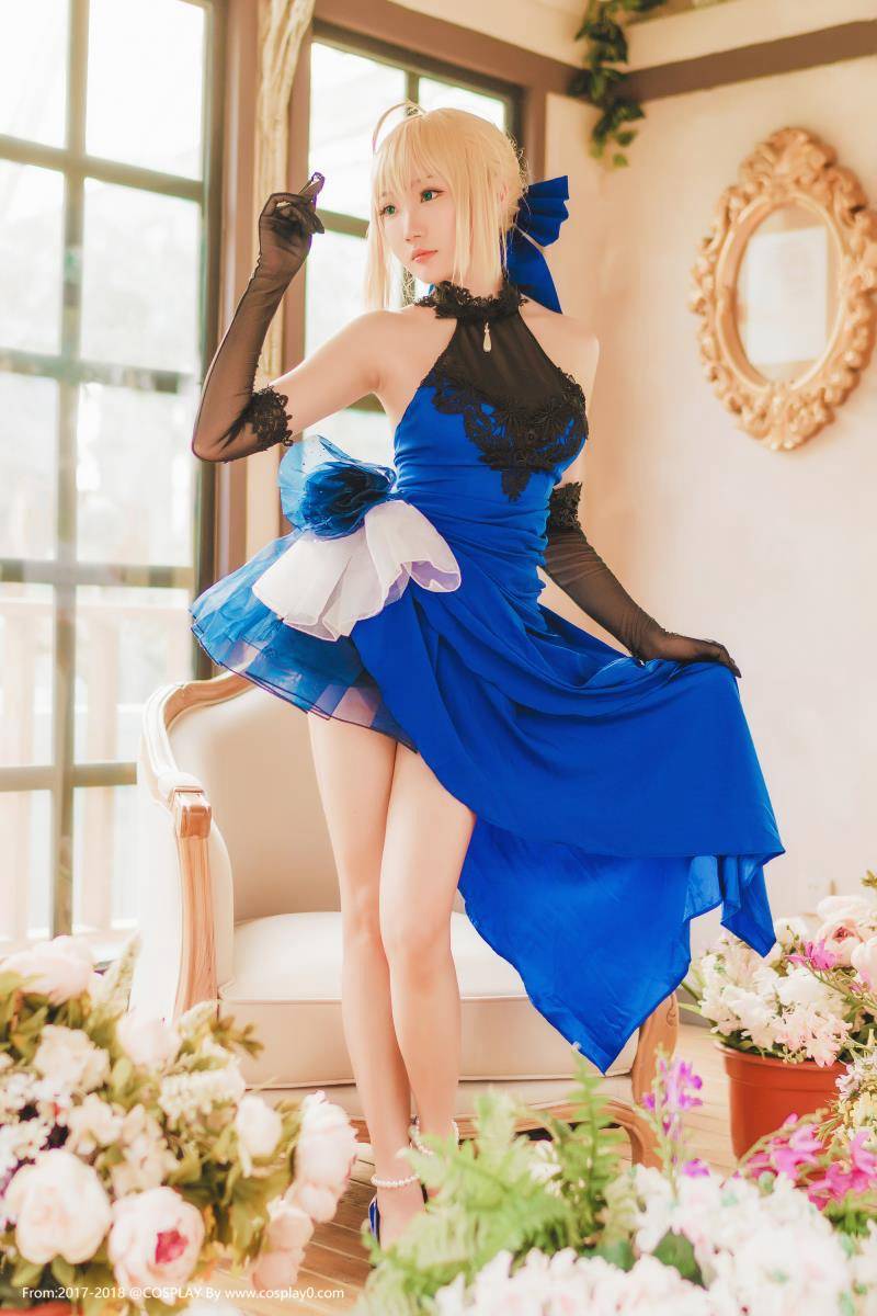 阿尔托利亚·潘德拉贡saber蓝礼服Cosplay 御姐腿玩年(图9)