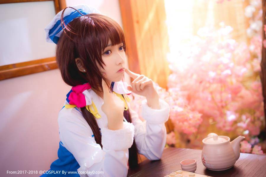 鳗鱼霏儿最新Cos作品雏鹤爱同人制服萝莉写真图片(图3)