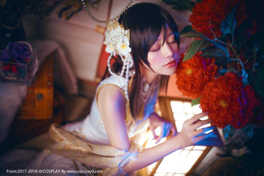 旗袍女神奇迹暖暖 御姐范极品尤物Cosplay图片(图3)