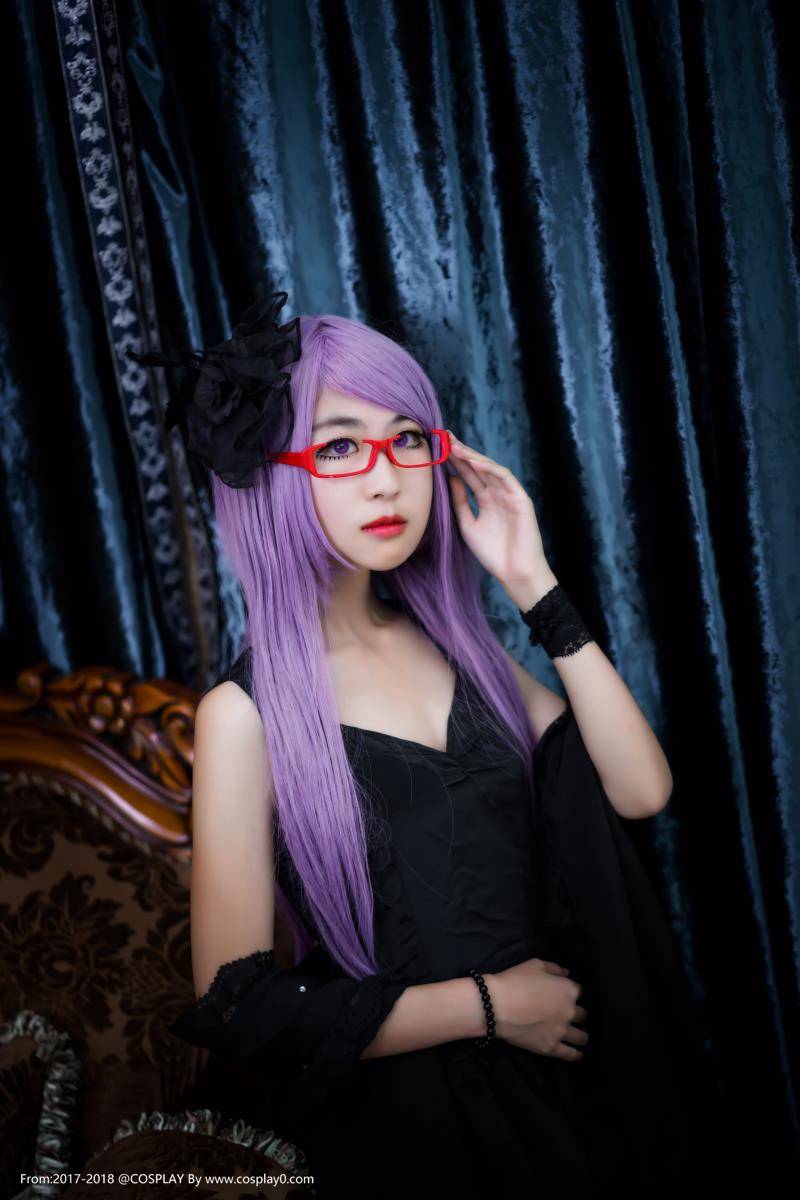 眼镜娘扮演东京食尸鬼神代利世Cosplay(图2)
