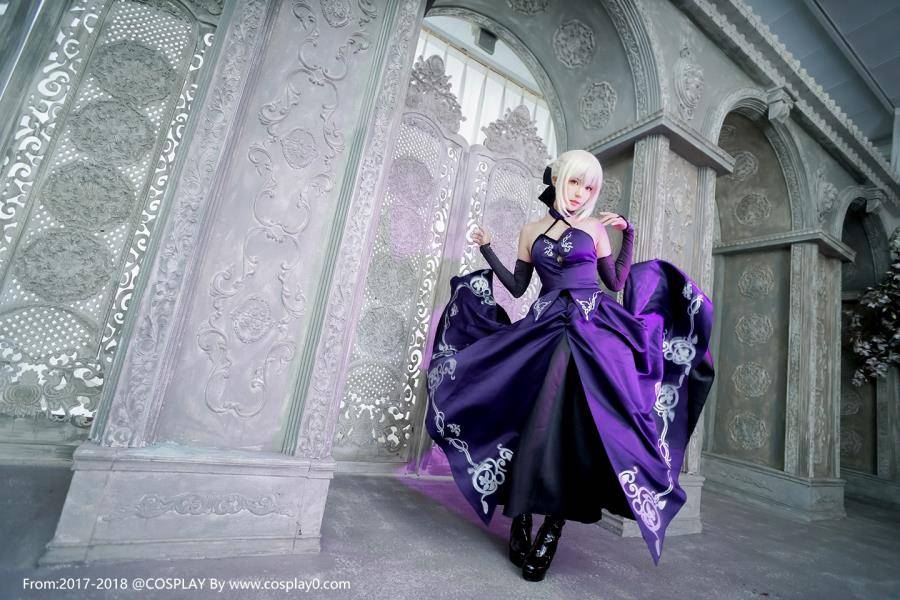 吾王saber同人半次元ElyEE子Cosplay美女写真本(图7)