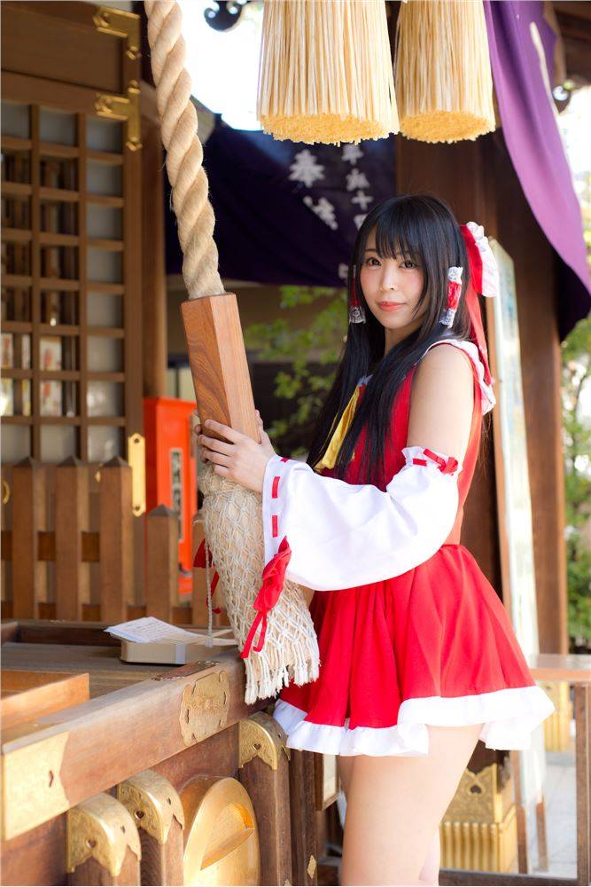 【cosplay】东方灵梦(图4)