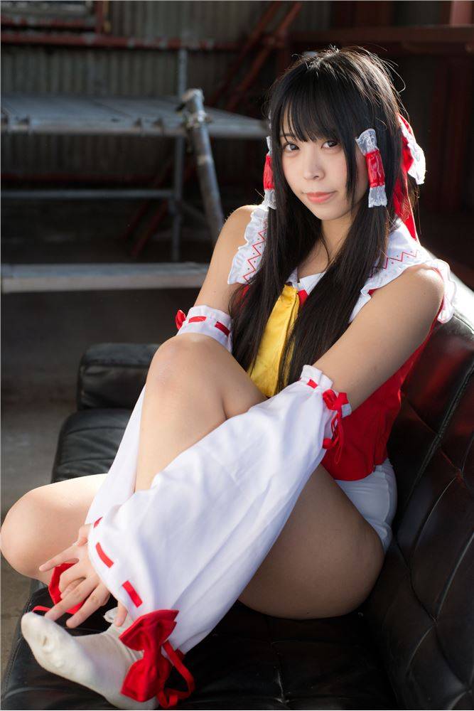 【cosplay】东方灵梦(图3)