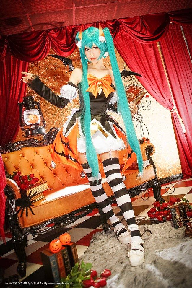 ElyEE子萝莉双马尾初音未来无下限Cosplay美女(图8)
