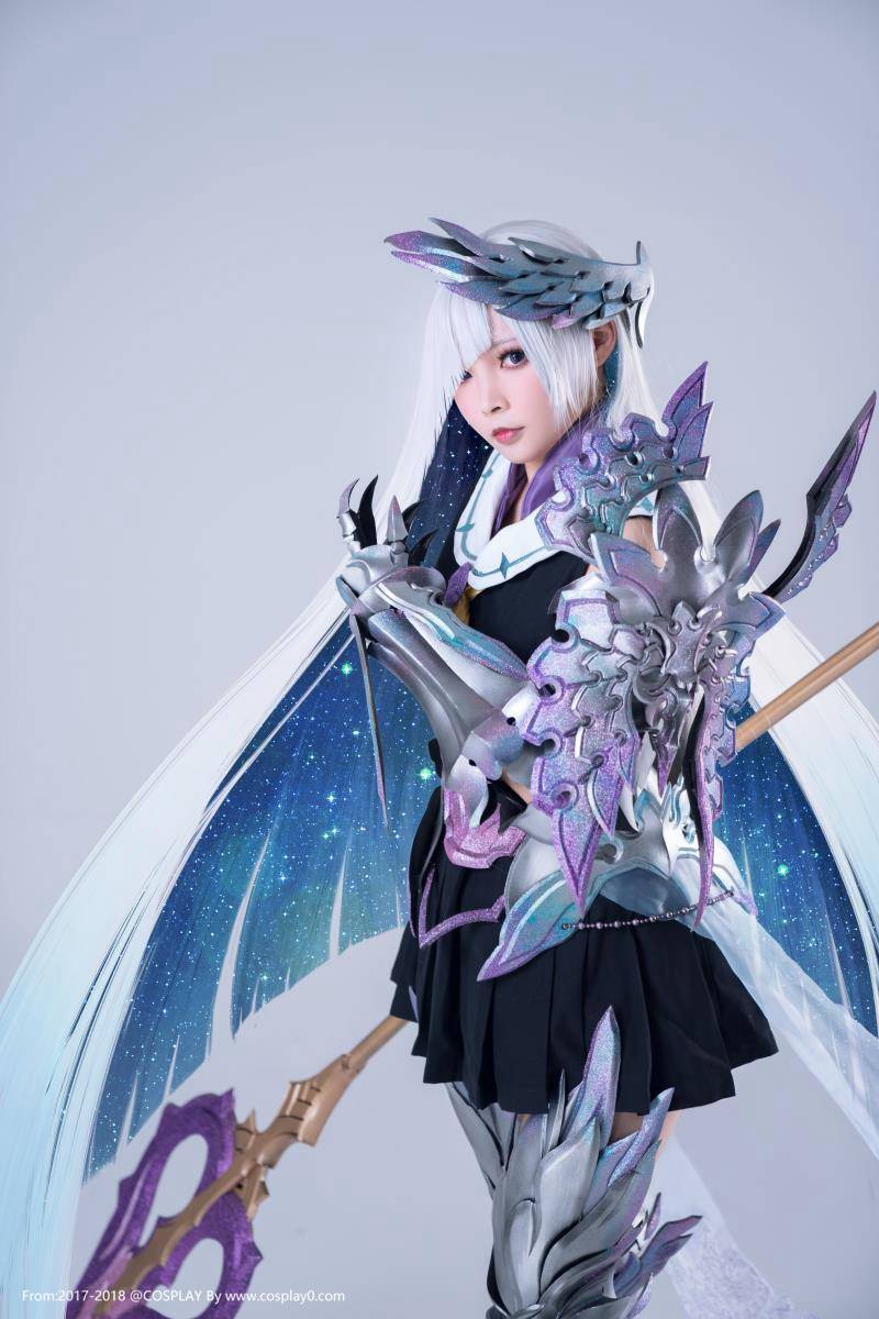 布伦希尔德[Fate]半次元萌妹子Cosplay美女图片(图5)