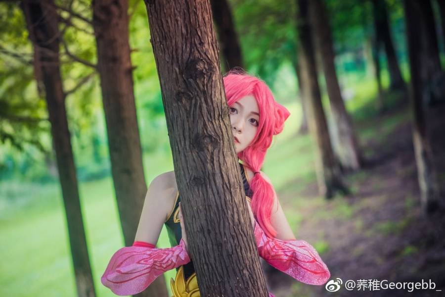 元气少女王者荣耀女英雄孙尚香蔷薇恋人Cosplay(图4)