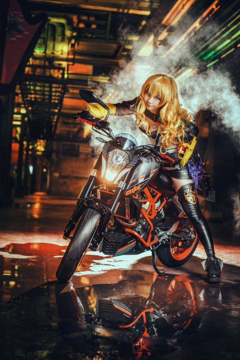 黑川扮演RWBY动漫女主阳小龙机车娘Cosplay(图2)