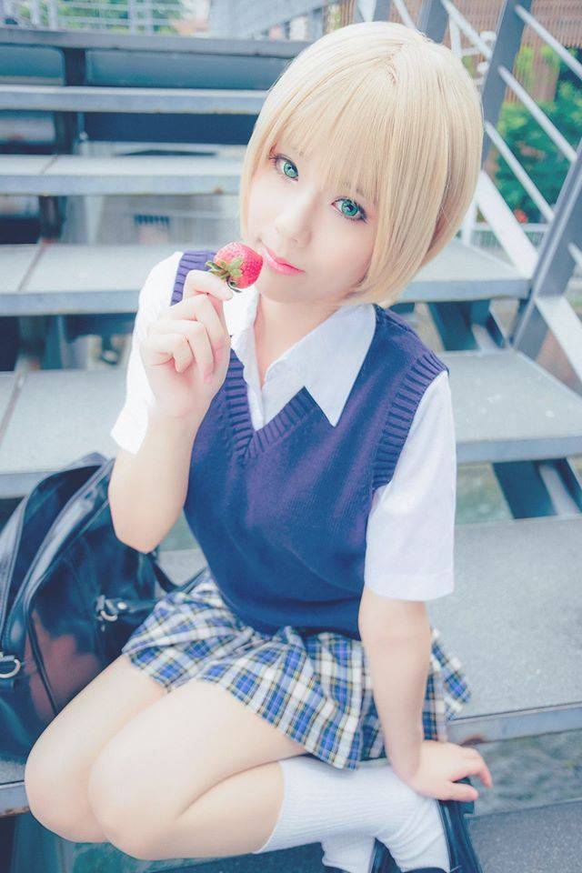 萌妹子Cosplay动漫女主角西野司制服美女图片(图5)