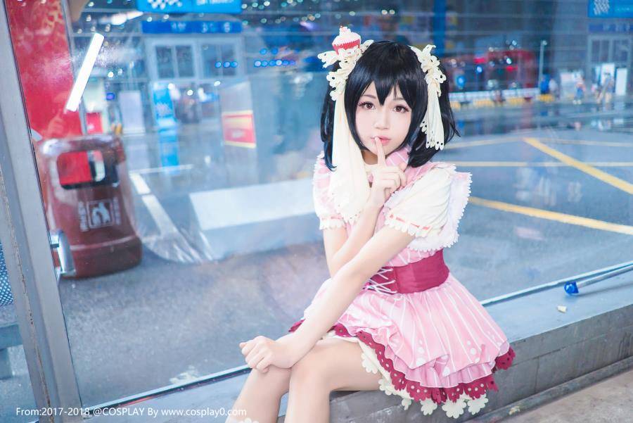 萌妹子桜桃喵双马尾萝莉Cosplay矢泽妮可本子(图9)
