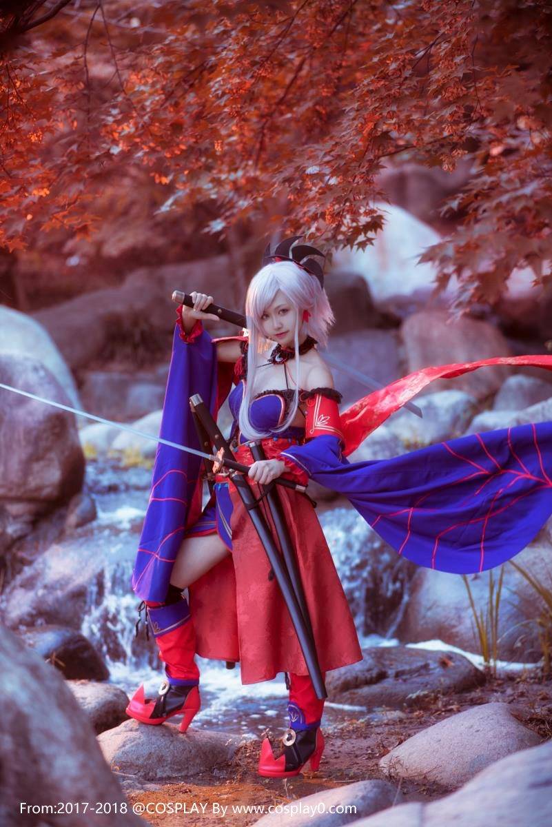 宅男女神汐颜玲CosplayFGO宫本武藏本子(图4)