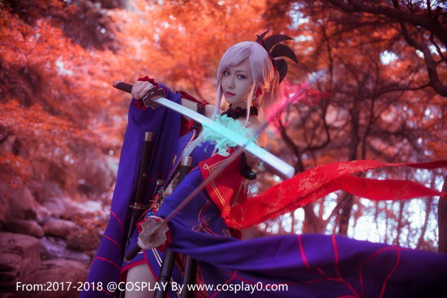 宅男女神汐颜玲CosplayFGO宫本武藏本子(图9)
