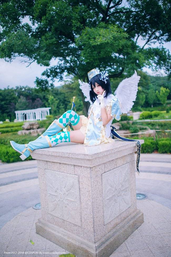 二次元人气偶像矢泽妮可Cosplay(图2)