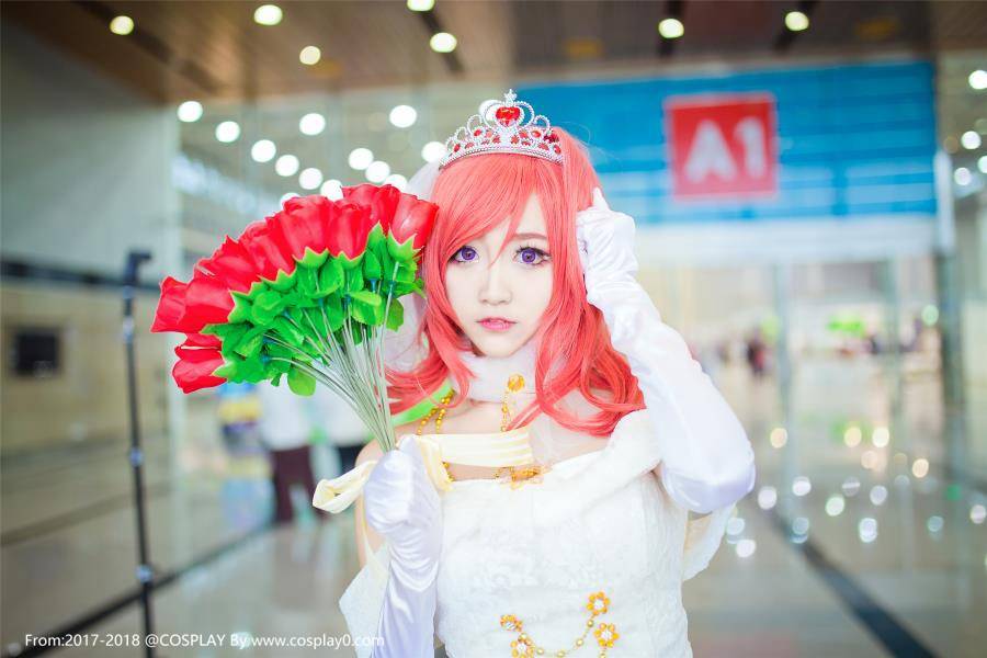 啾小妍SAMA西木野真姬婚纱觉醒Cosplay(图7)
