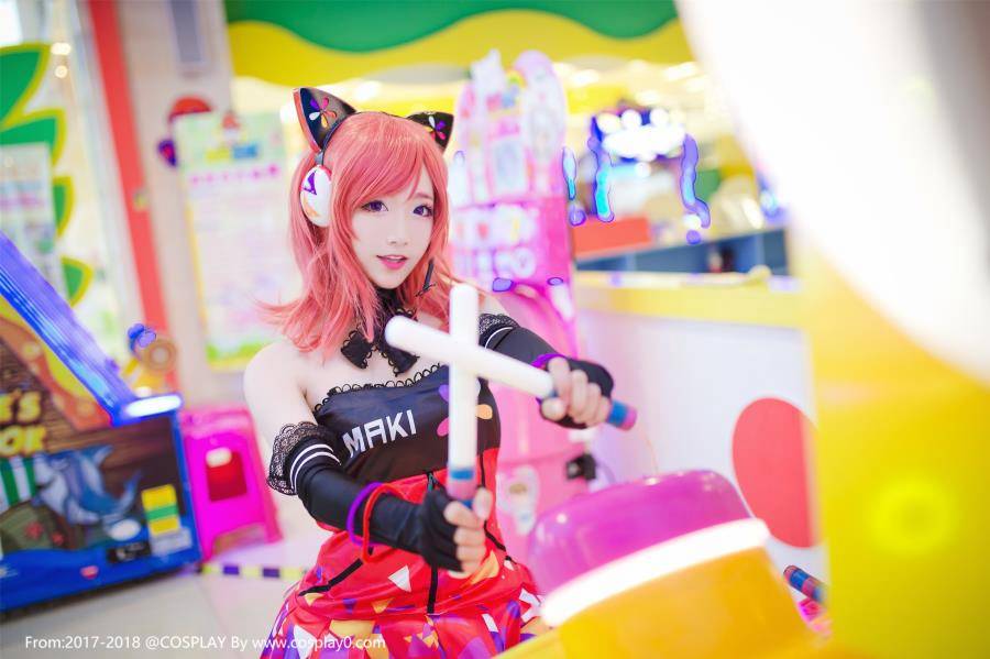 可爱萝莉啾小妍Cosplay西木野真姬电玩觉醒同人本子(图8)