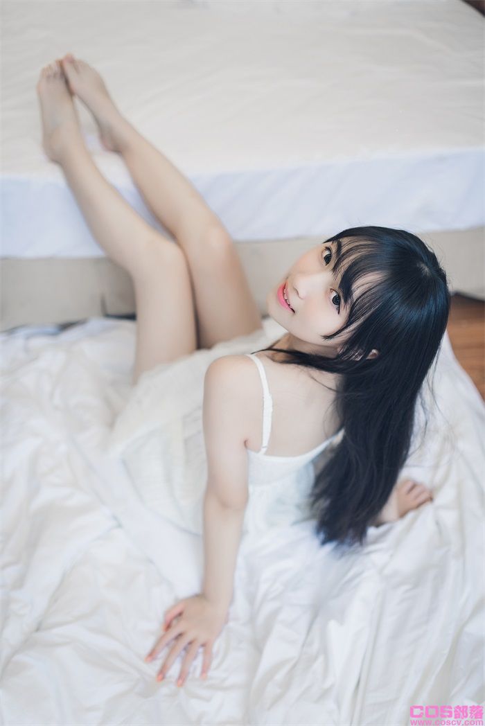 喵糖映画少女写真 VOL.006 无邪的笑容【37P/66MB】(图2)
