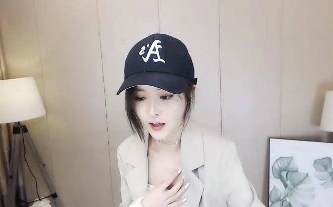 “请叫我青春初恋蜜糖”事件 有些记忆不止七秒(图3)