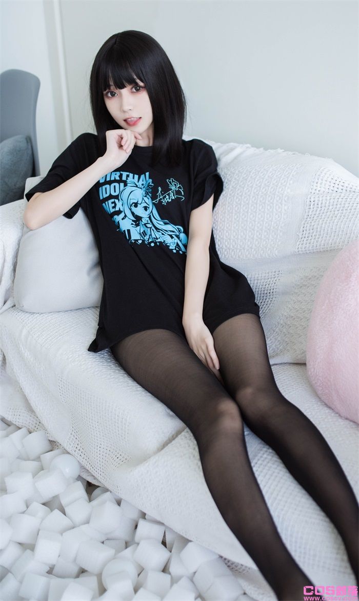 微博红人-动漫博主@你的负卿 居家私服【10P/73.6MB】(图2)