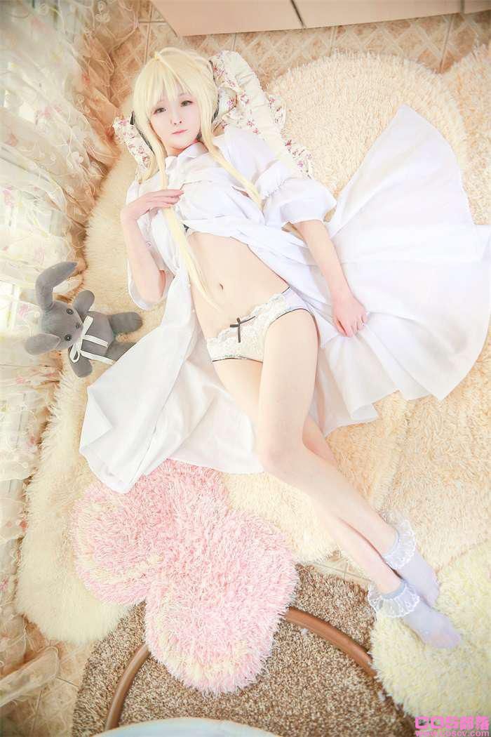 微博妹纸@一小央泽-穹妹【17P/48.4MB】(图2)