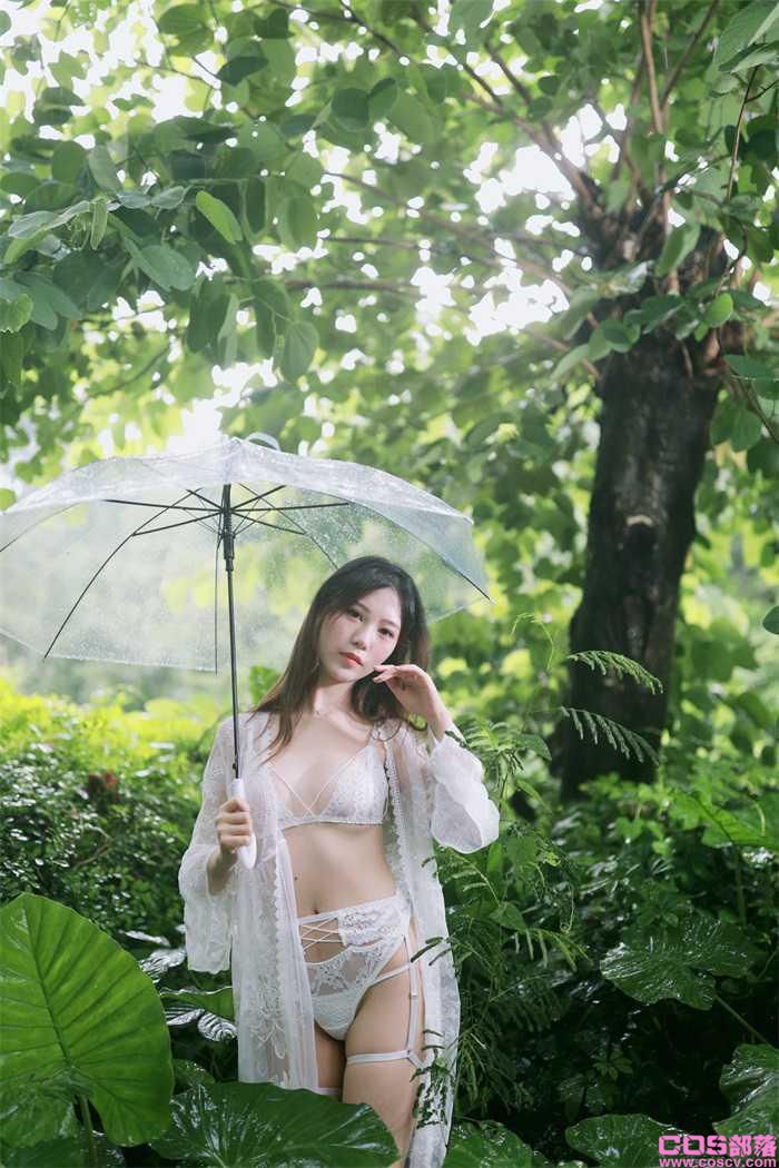 微博人气Coser@抖娘-利世 小树林【30P/250MB】(图2)