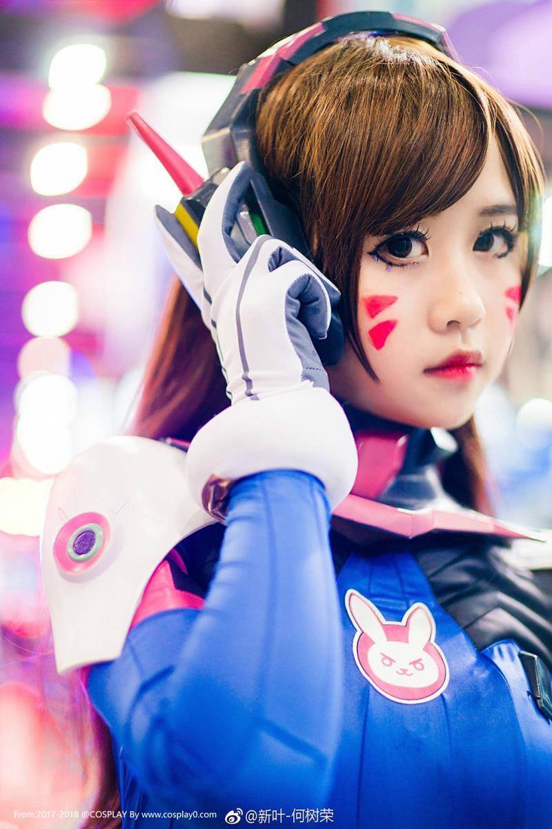 半次元萌芽儿漫展场照守望先锋D.vaCosplay(图5)