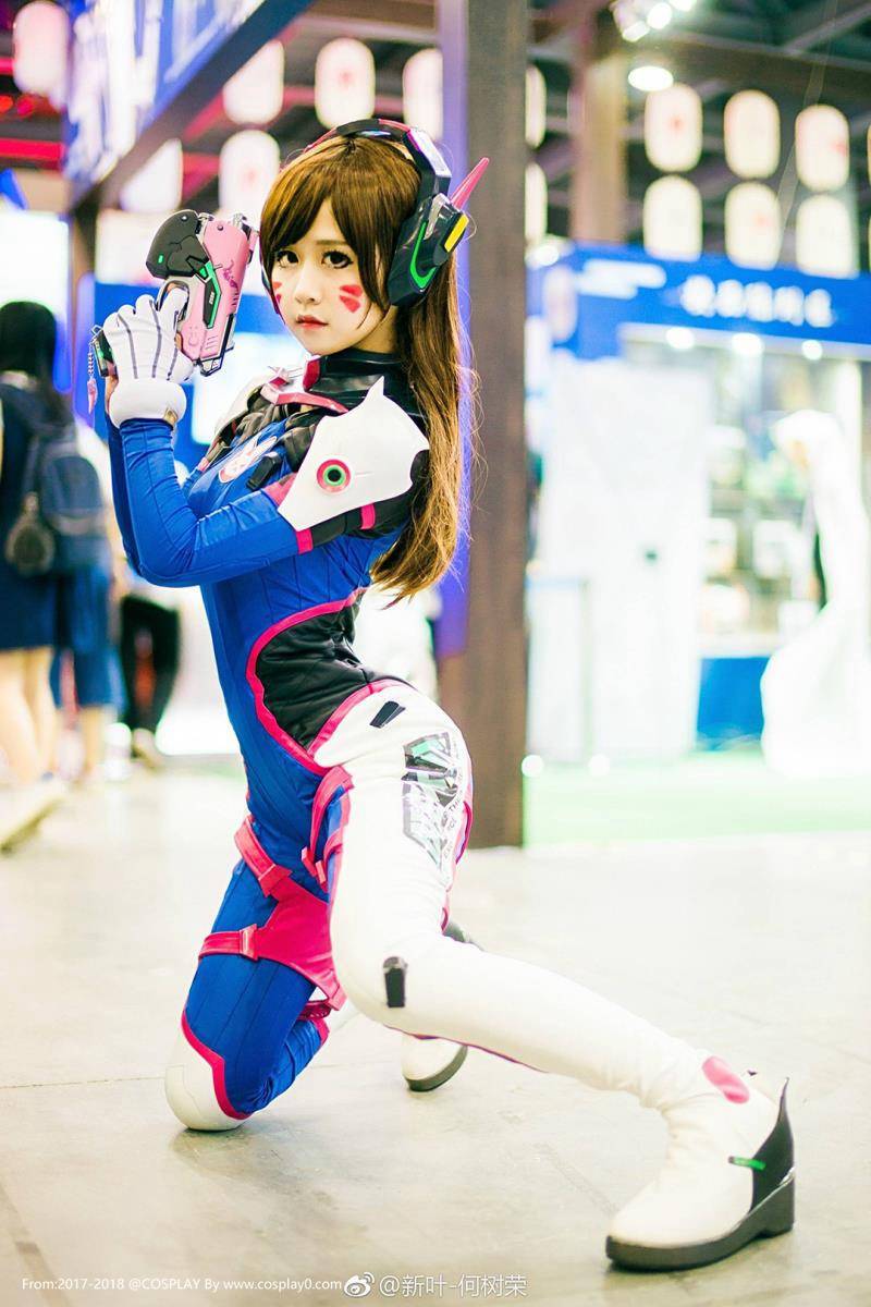 半次元萌芽儿漫展场照守望先锋D.vaCosplay(图7)