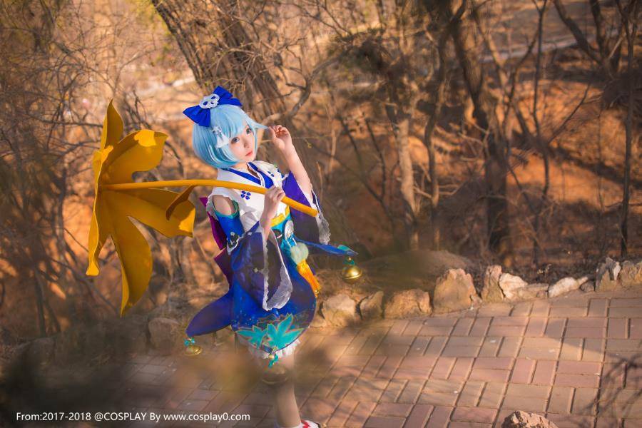 可爱萝莉阴阳师手游莹草Cosplay(图3)